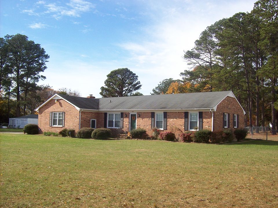 1st image of 924 Elmhurst Ln