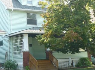 18314 Landseer Rd, Cleveland, OH 44119