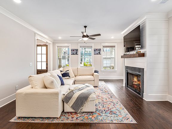 5th image of 2067 Braidwood Ln