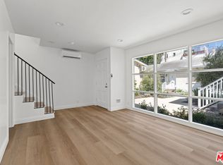814 3rd St APT D, Santa Monica, CA 90403