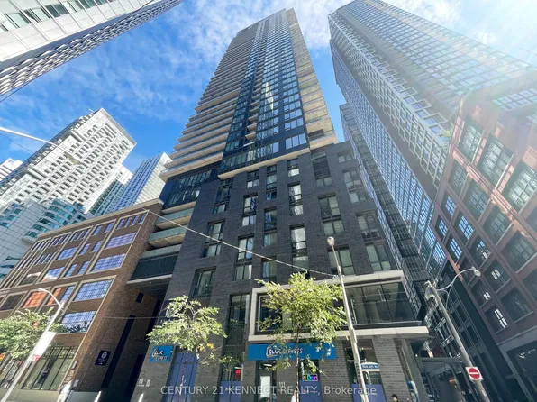 115 Blue Jays Way, Toronto, ON