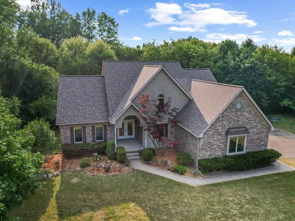 4055 Pontiac Trl, Ann Arbor, MI 48105