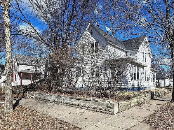 (undisclosed Address), Saint Paul, MN 55117