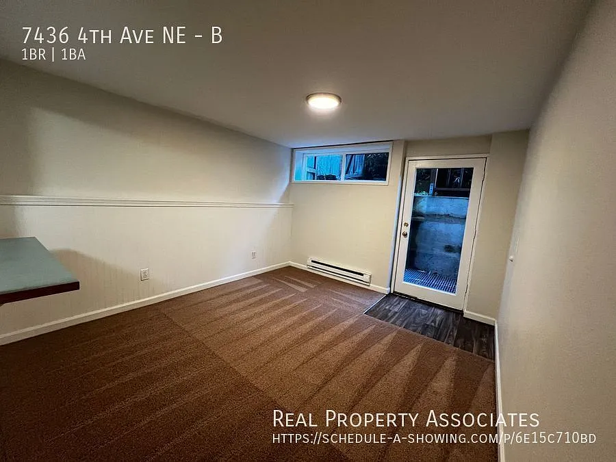 Affordable, pet friendly, 1 bed unit just blocks from Greenlake — Photo 3