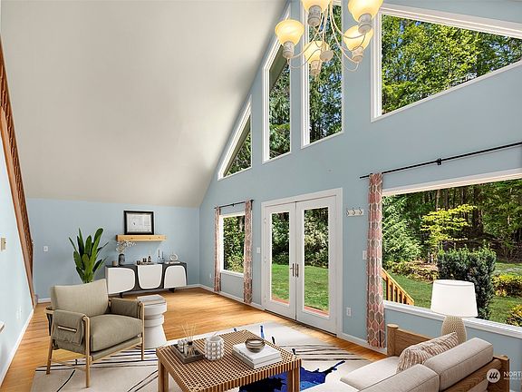 5th image of 1920 177th Avenue NE