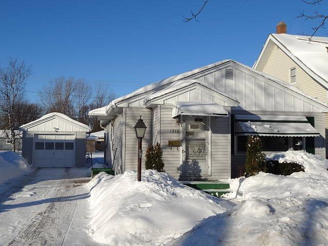 1st image of 1216 S 11th Ave
