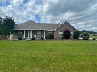 104 Navajo Dr, Picayune, MS 39466