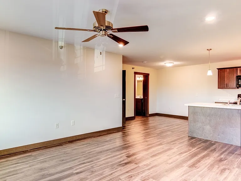 5376-5388 Stonewood Dr — Photo 5