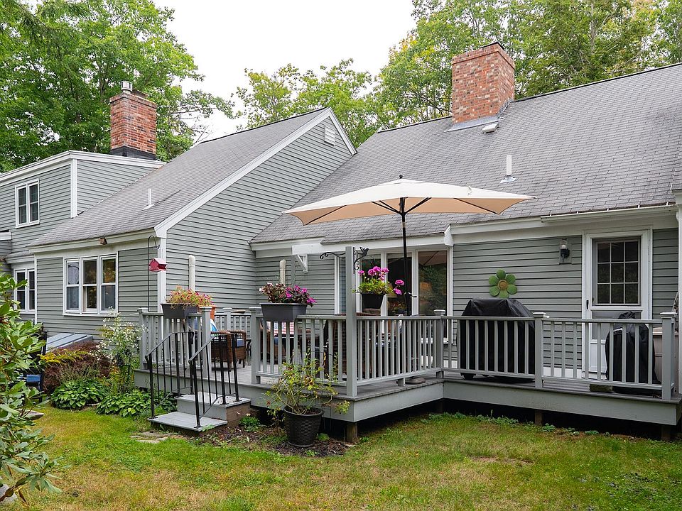 2nd image of 78 Applegate Lane #78