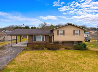333 Parks Cir, Harrogate, TN 37752