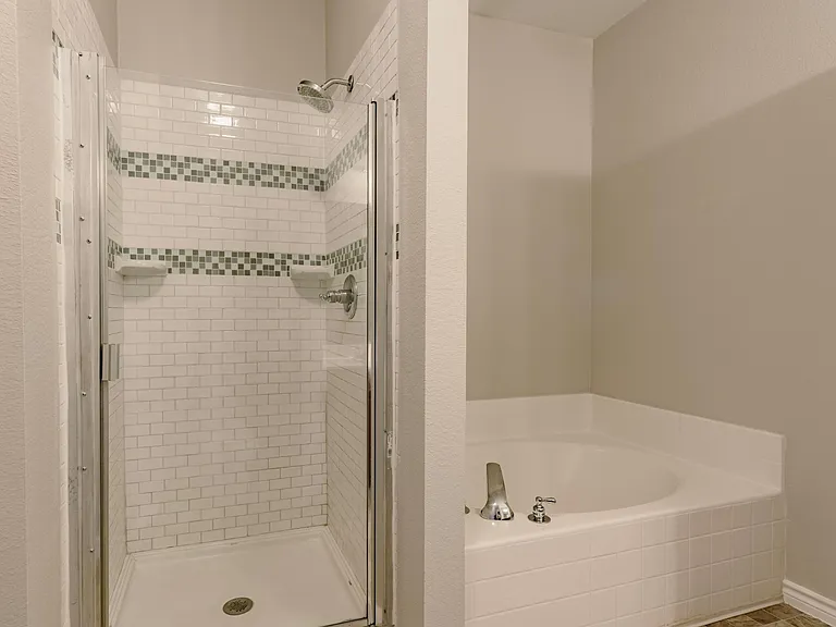 8915 Wild Rose Ln — Photo 27