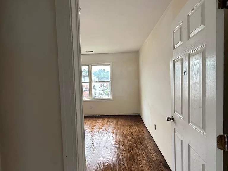 201 Truman Ave #2 — Photo 6