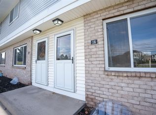 275/16 Owens Rd, Brockport, NY 14420