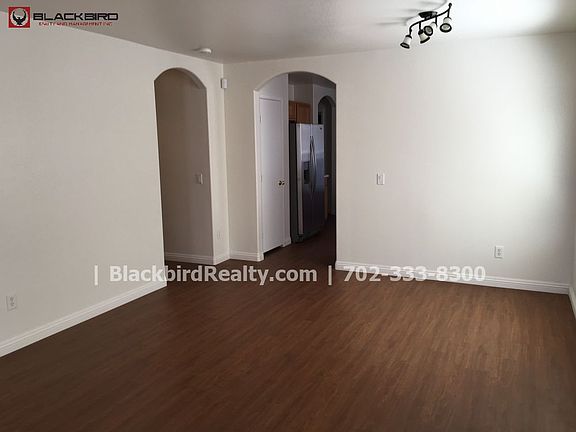 5th image of 11058 Zampino St