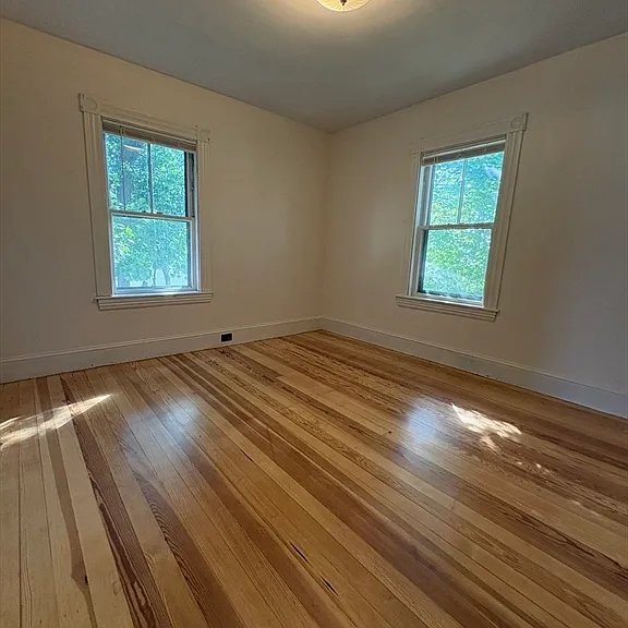 70 Adams St #70 — Photo 27