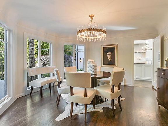 5th image of 105 W Bellevue Ave