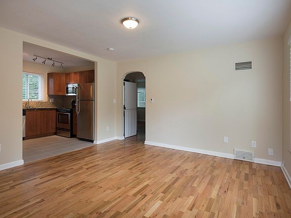 5th image of 730 19th St