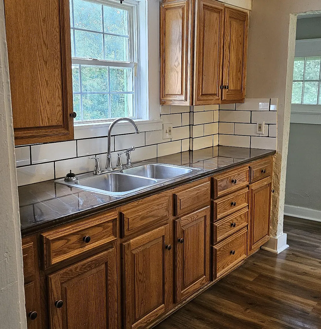 3 bed, 1180 sqft, $1,250 — Photo 3