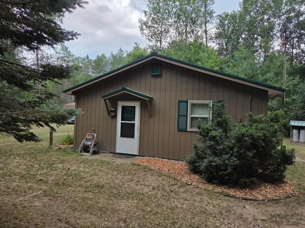 745 W Airpark Dr, Luther, MI 49656