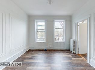 31-14 Steinway St #3F, Astoria, NY 11103