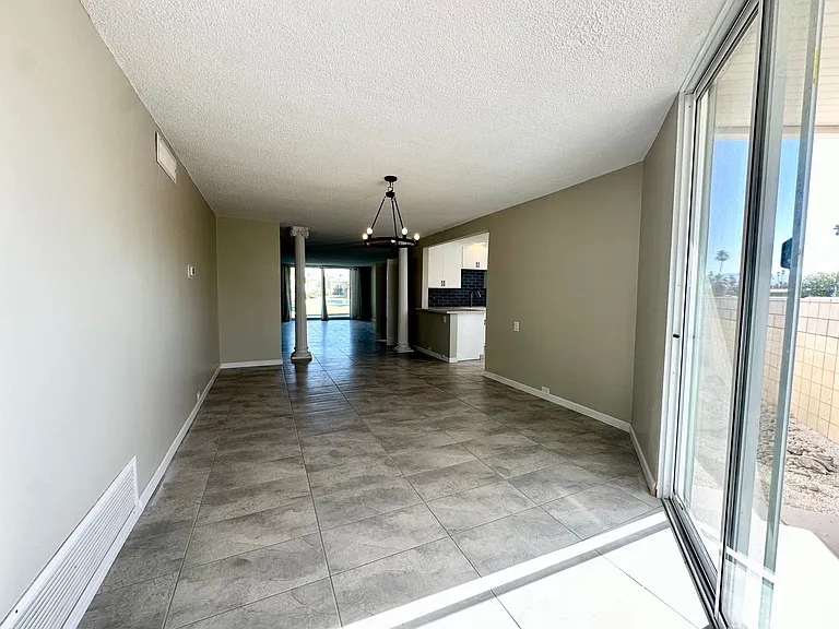 200 Camino Norte — Photo 7