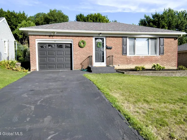 44 Clayton Place, Albany, NY 12209
