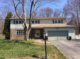 10 Pine Tree Rd, Mountain Top, PA 18707