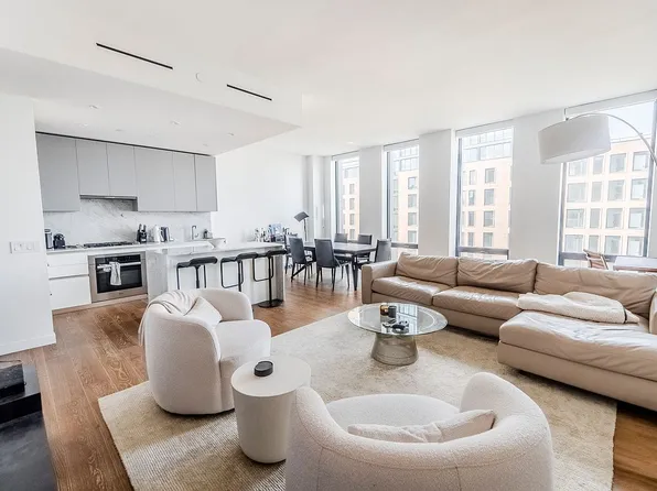 287 E Houston St #6A, New York, NY 10002
