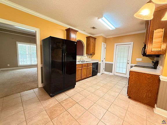 4th image of 126 Ledford Way