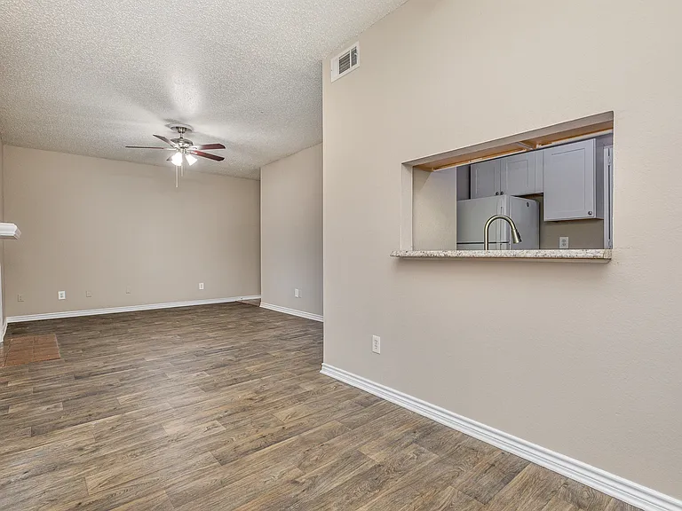 3615 W Northgate Dr #123 — Photo 5
