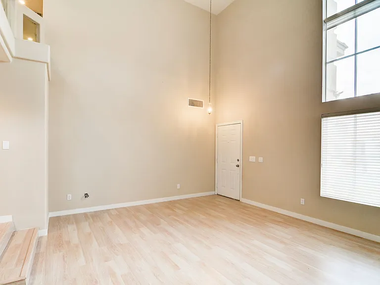 8508 Copper Knoll Ave — Photo 3