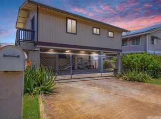 607 Hoohale St, Pearl City, HI 96782