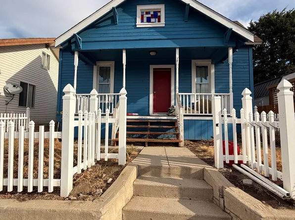 105 W Ash St, Waterville, WA 98858