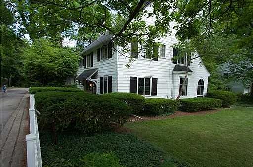 1st image of 1700 Ives La