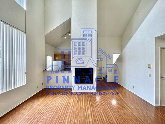 4th image of 2532 S Centinela Ave APT 1