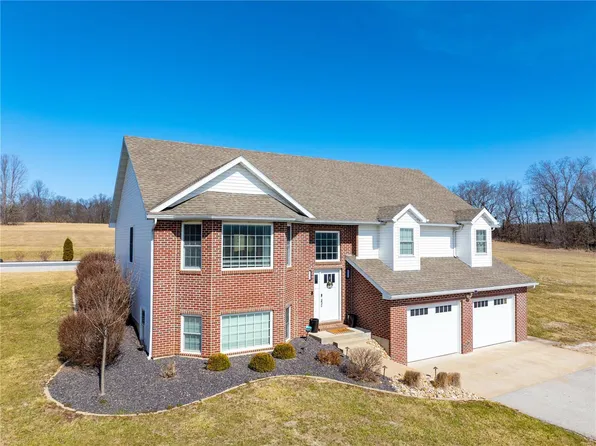 8882 County Road 422, Hannibal, MO 63401