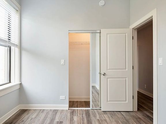 4th image of 1859 W Chicago Ave #4F