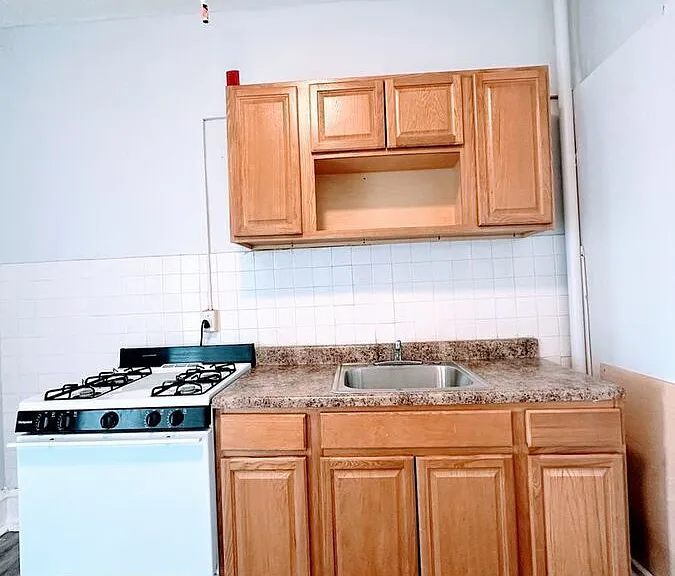 1317 W Allegheny Ave #2F — Photo 7