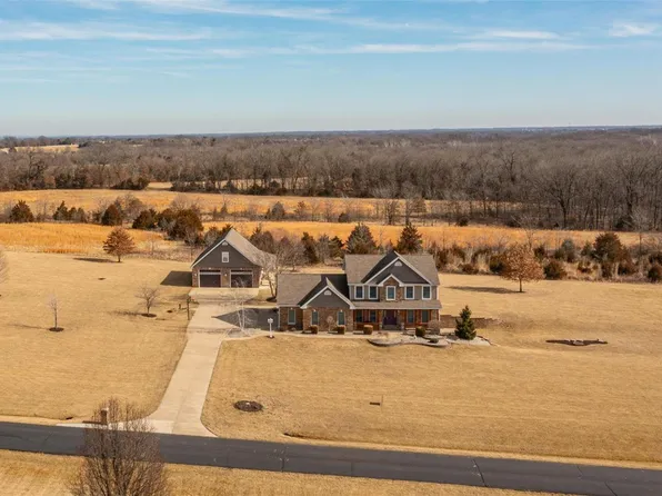 115 Falcon Woods Ct, Foristell, MO 63348