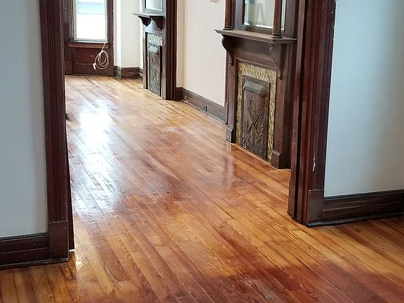 5th image of 382 4th St Unit 3