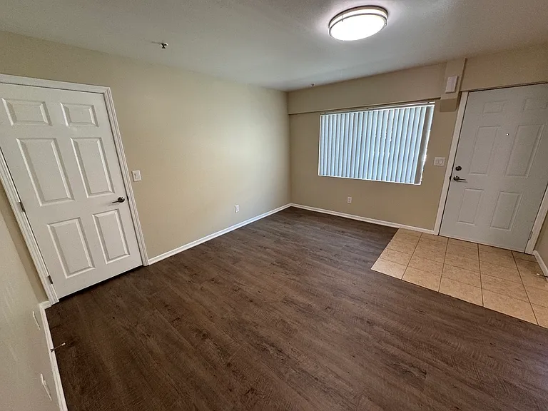 6842 Morella Ave #3 — Photo 13