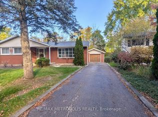 83 Longwood Dr, Waterloo, ON N2L 4B6