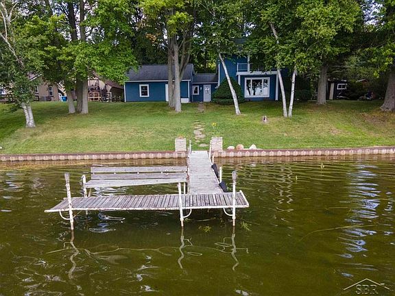 5th image of 2669 N Lakeview Dr