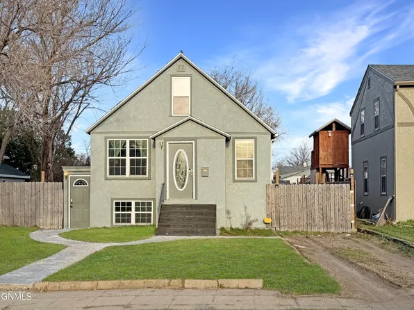 505 5th Ave W, Williston, ND 58801