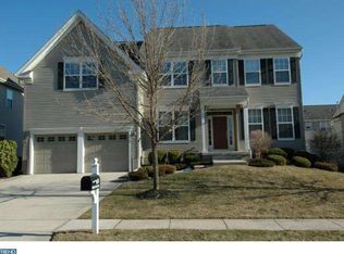 53 Meadow Run Rd, Bordentown, NJ 08505