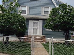 18719 Liberty Ave, Saint Albans, NY 11412