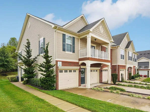 160 Burley St APT 201, Stafford, VA 22554