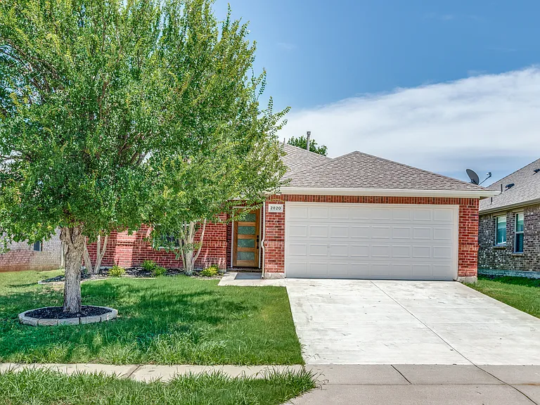 2820 Enchanted Eve Dr — Photo 1