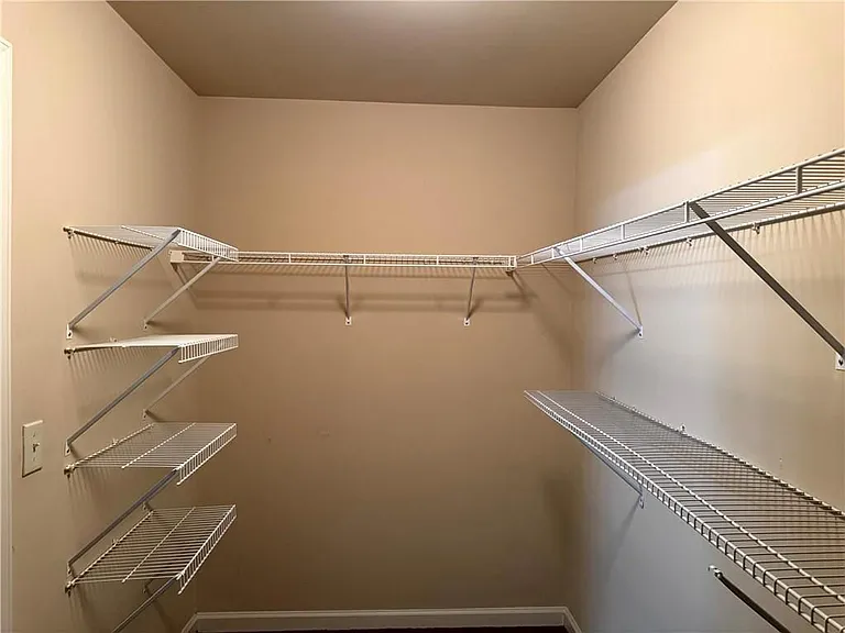 3415 Pointe Vecchio Cir — Photo 16
