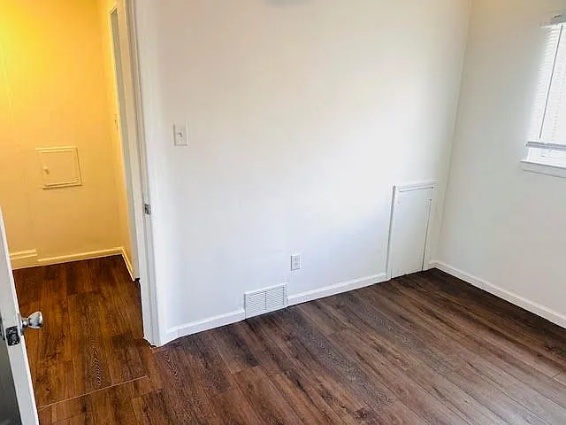 70 Crocker Blvd — Photo 17